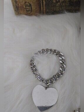 Sperry Silver Curb Chain Bracelet with Heart Charm